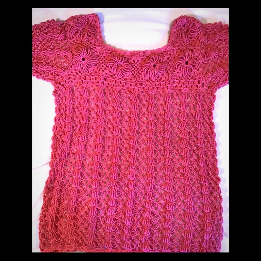 NWNT❗️Crochet hand made top